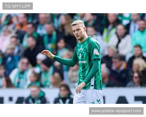 不莱梅队在客场比赛取得胜利，士气大涨，不莱梅二队